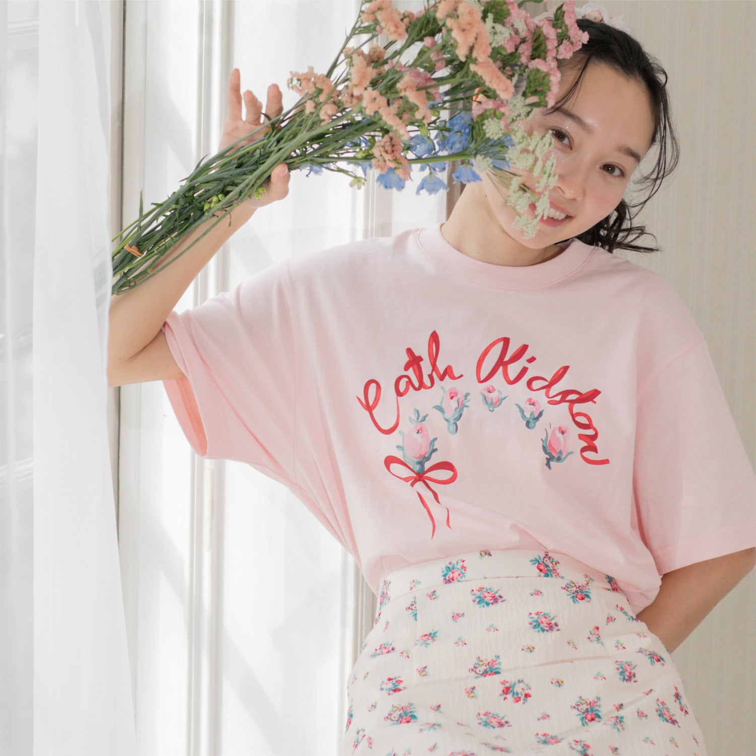 オーバーサイズ Tシャツ Ribbon Floral Pink