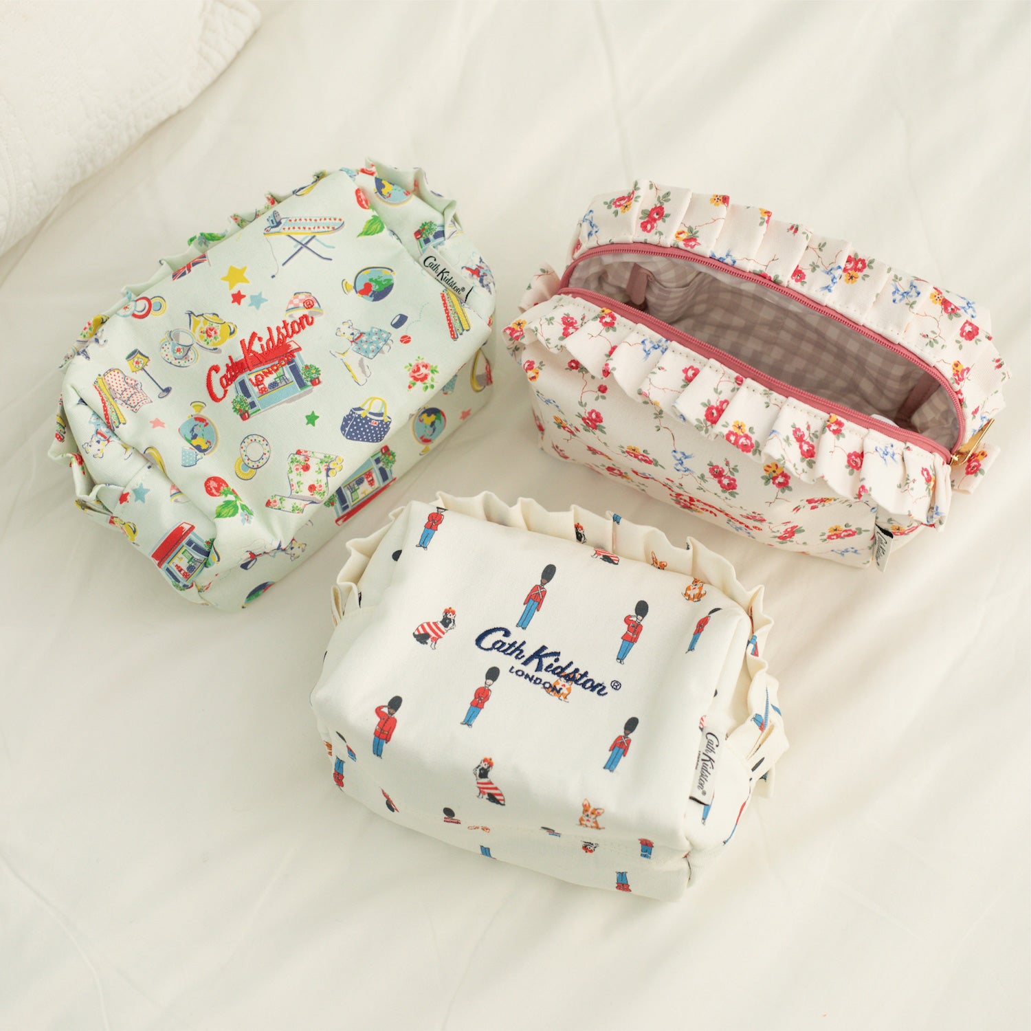 ハンドメイド＊グラウニーポーチ・キャスキッドソン 専用】ハンドメイド＊グラウニーポーチ・キャスキッドソン