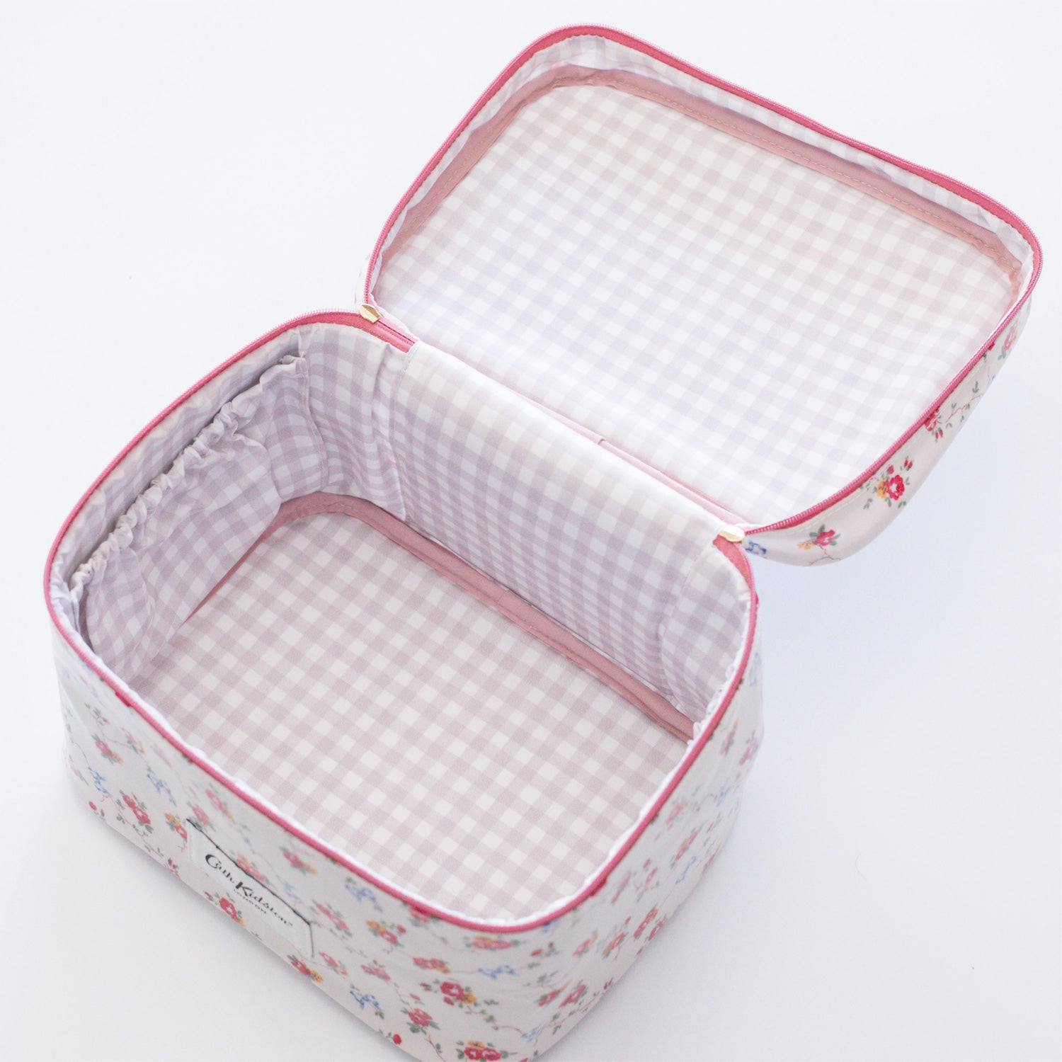 バニティーポーチ Bows&Rose | Cath Kidston 日本公式オンラインストア