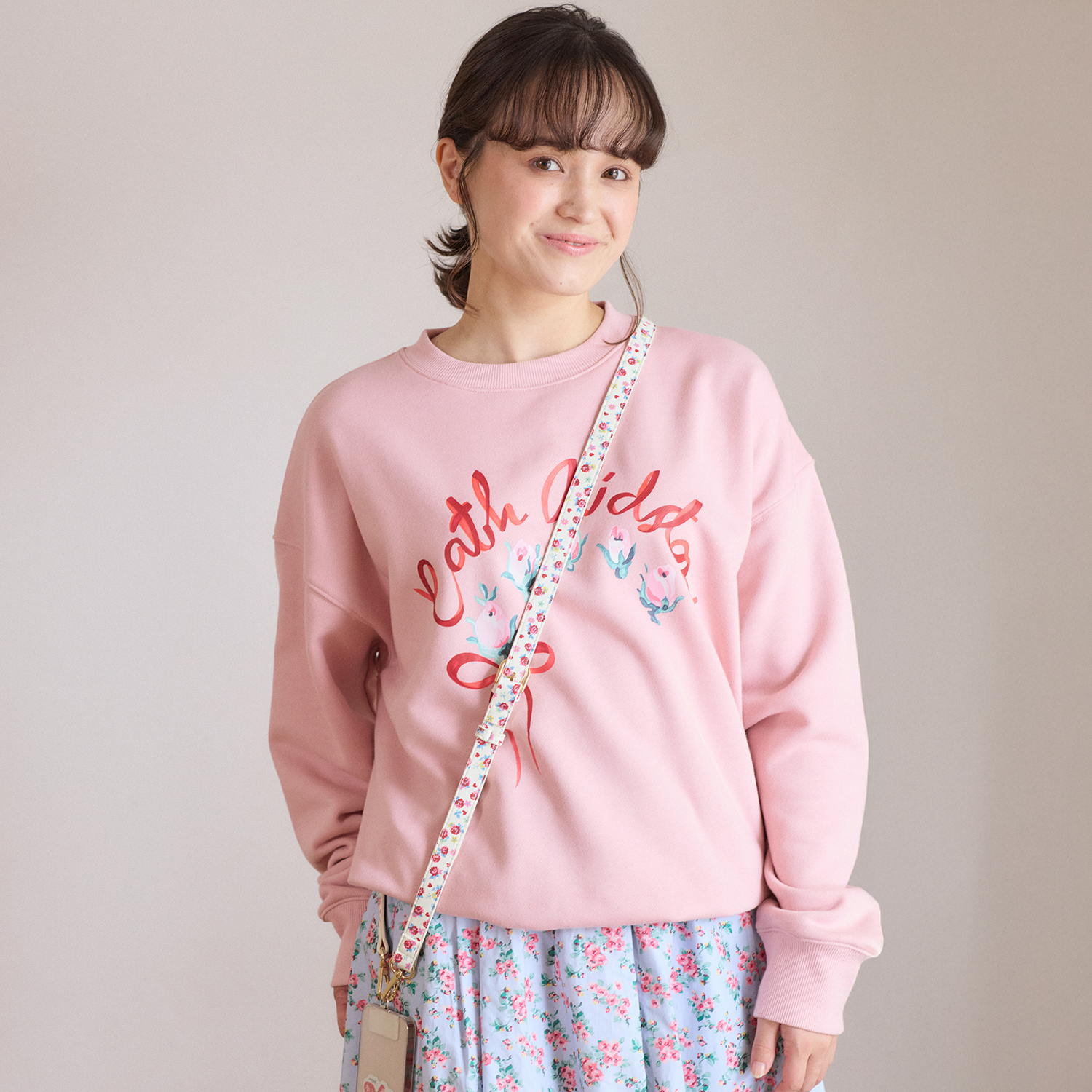 裏起毛スウェットトップス Ribbon Floral