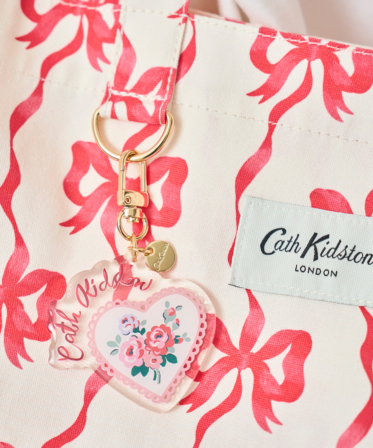 アクリルキーホルダー | Cath Kidston 日本公式オンラインストア