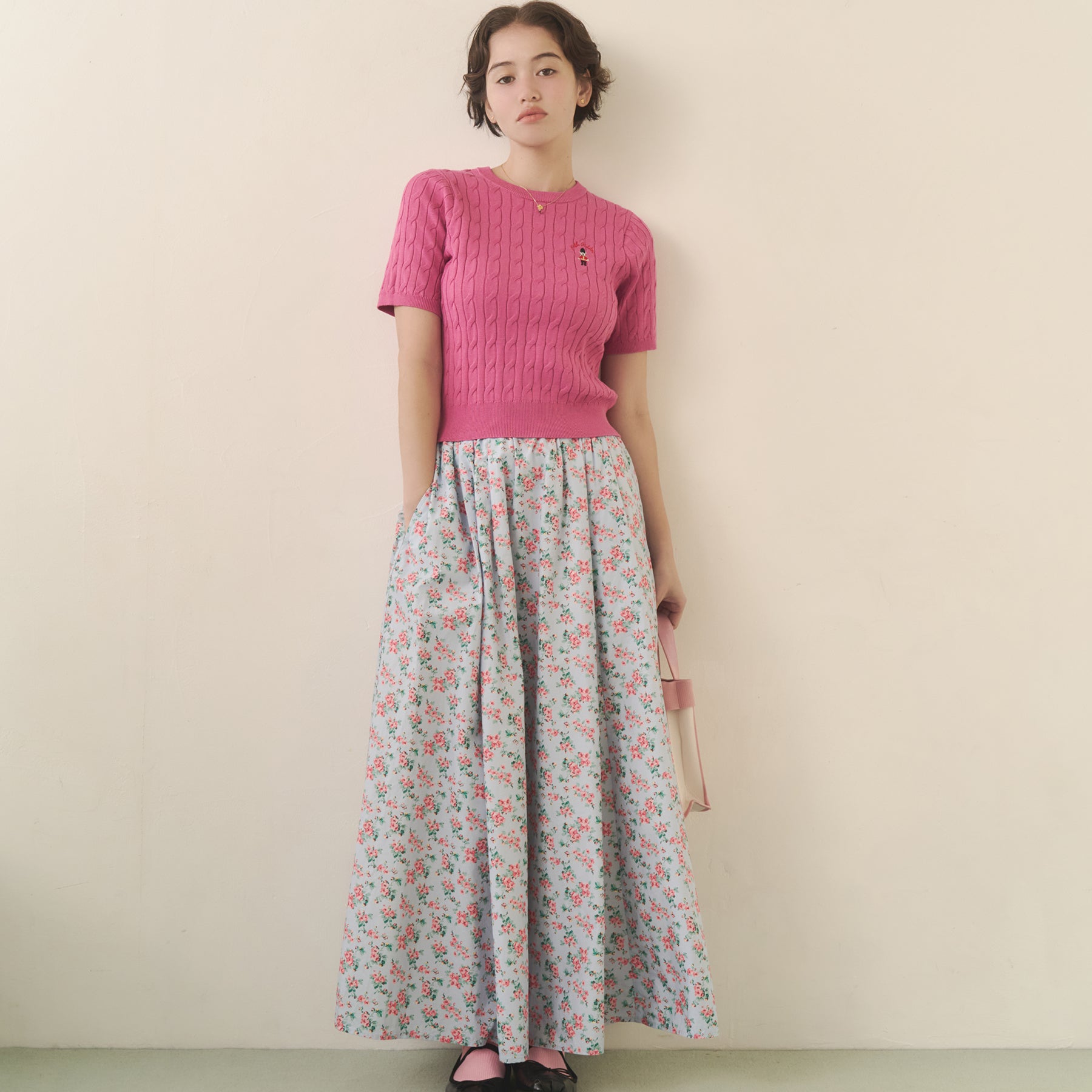 ショートスリーブニットトップス　London Dog