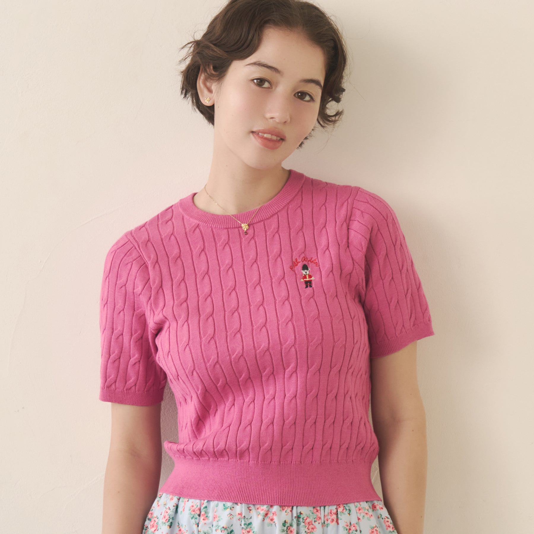 ショートスリーブニットトップス　London Dog