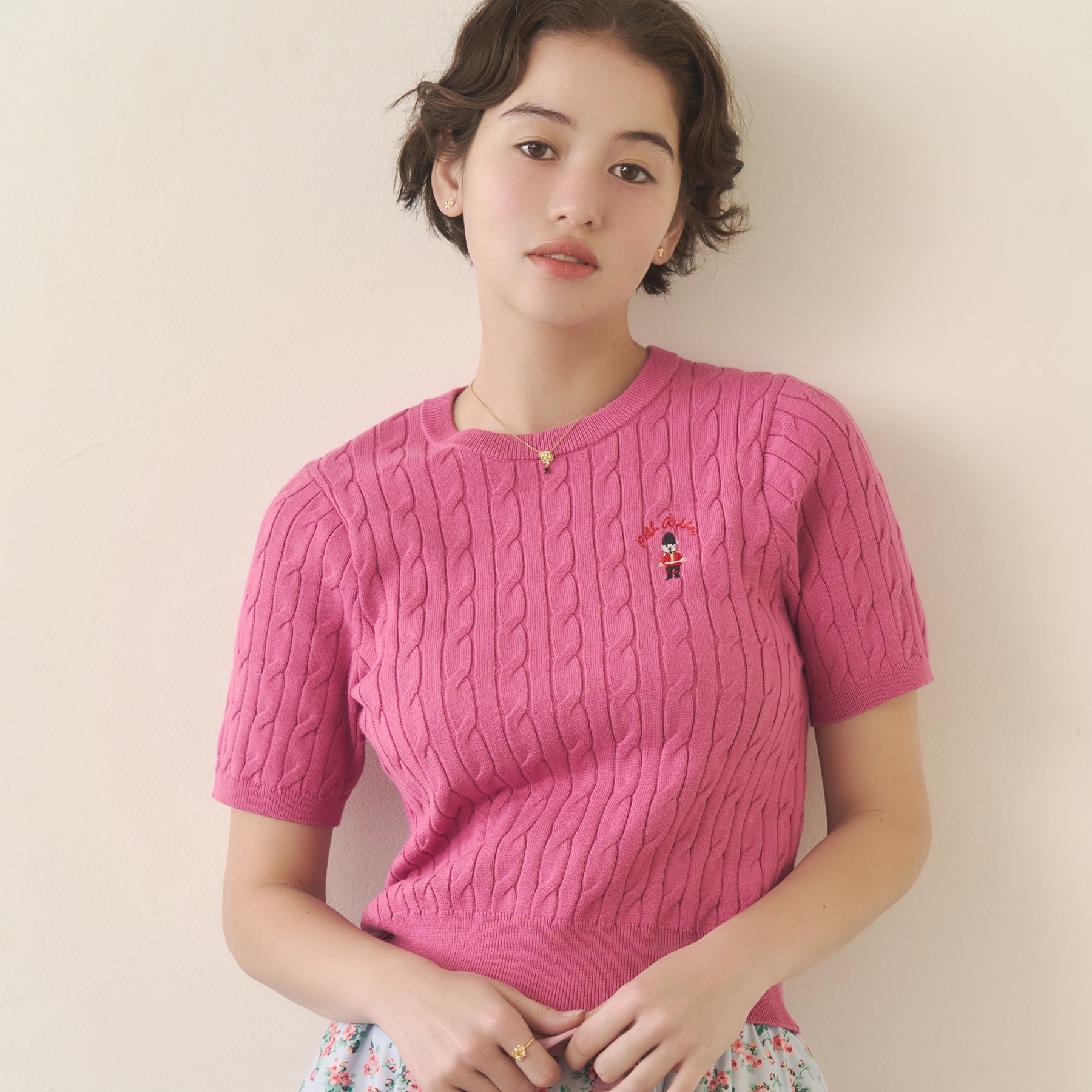 ショートスリーブニットトップス　London Dog