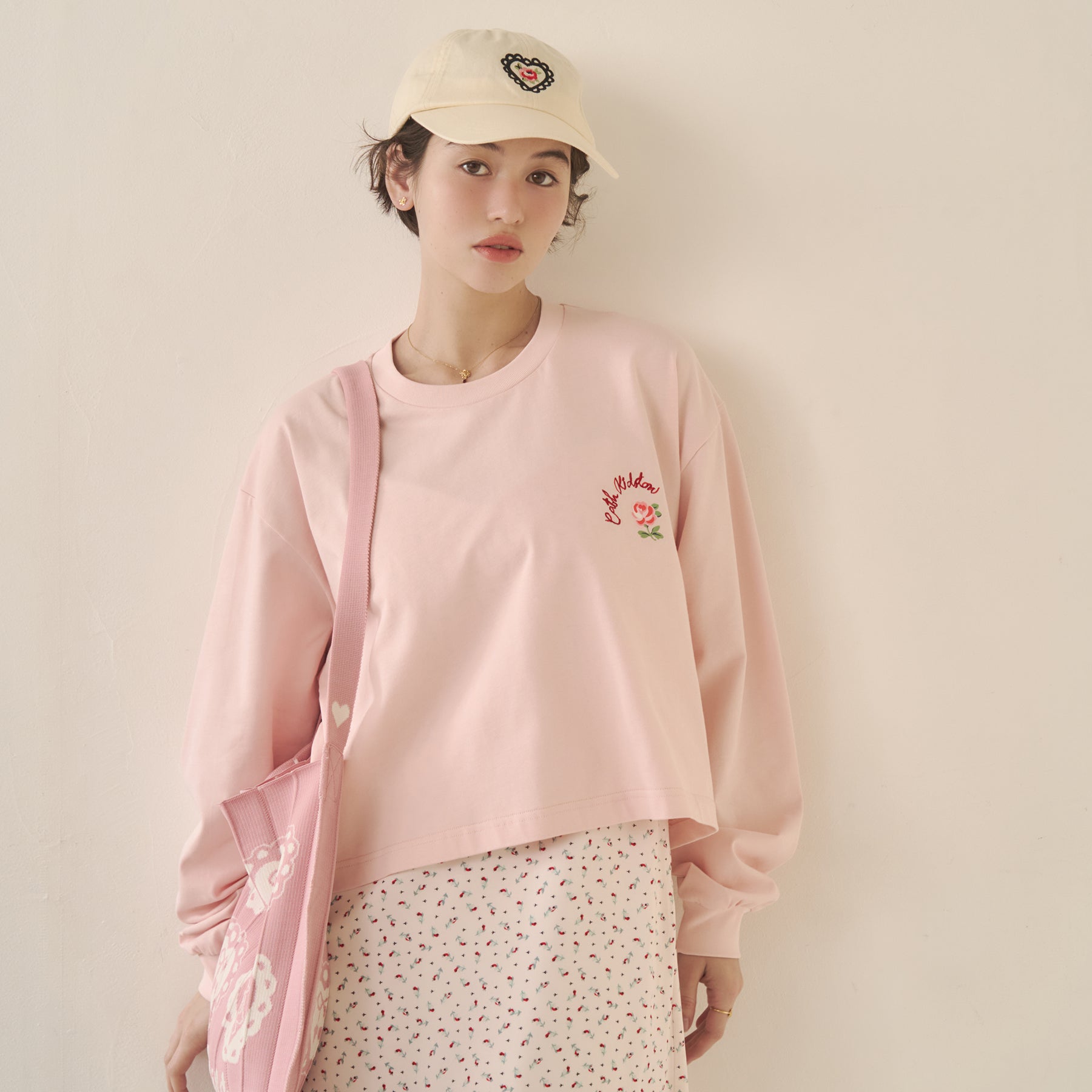 ショート丈ロングスリーブTシャツ Rose