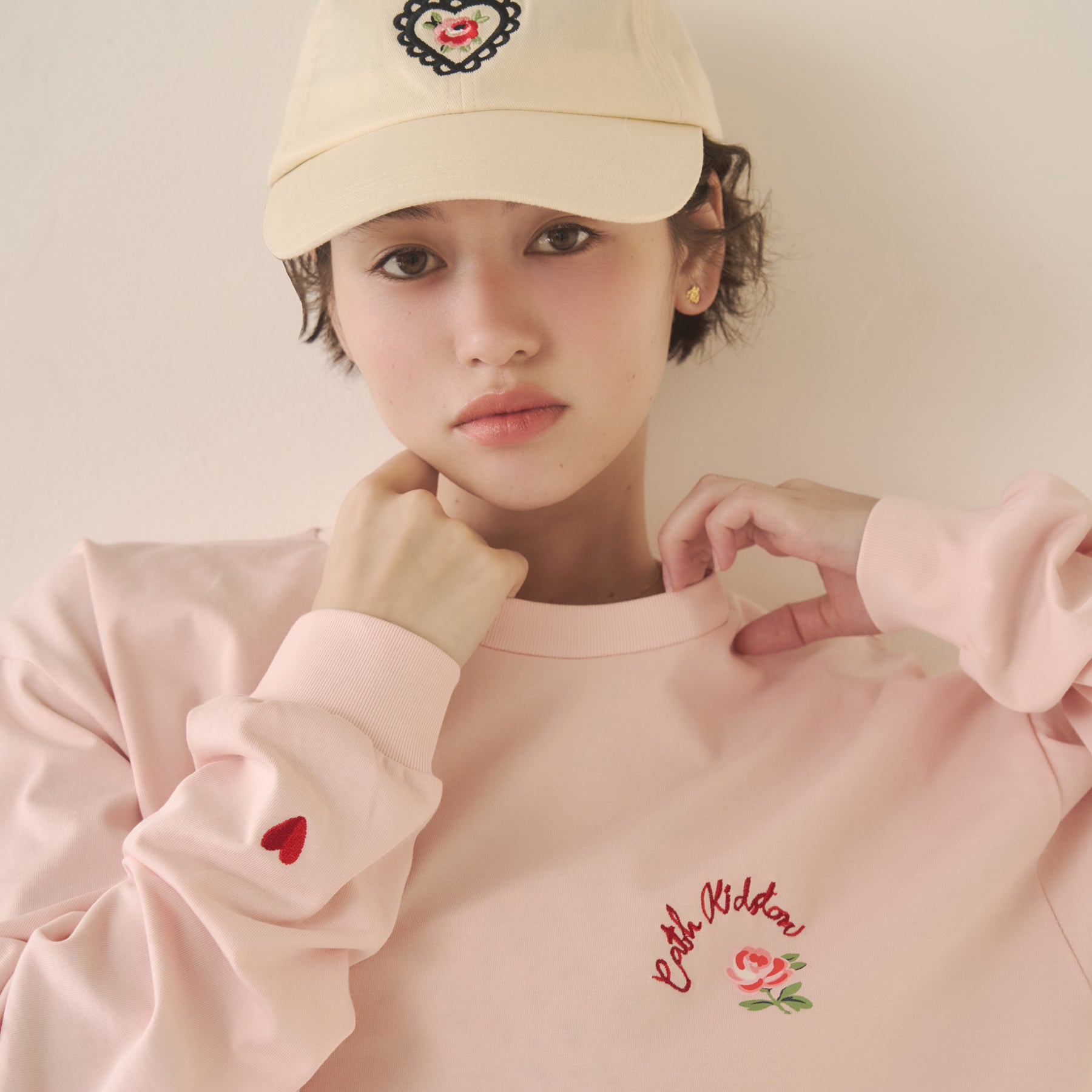 ショート丈ロングスリーブTシャツ Rose