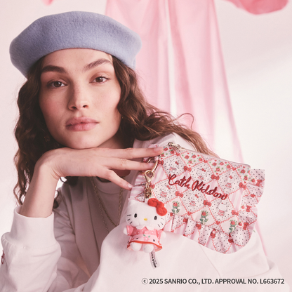 Cath Kidston × Hello Kitty　フリルティッシュポーチ＆マスコットチャームセット Patchwork