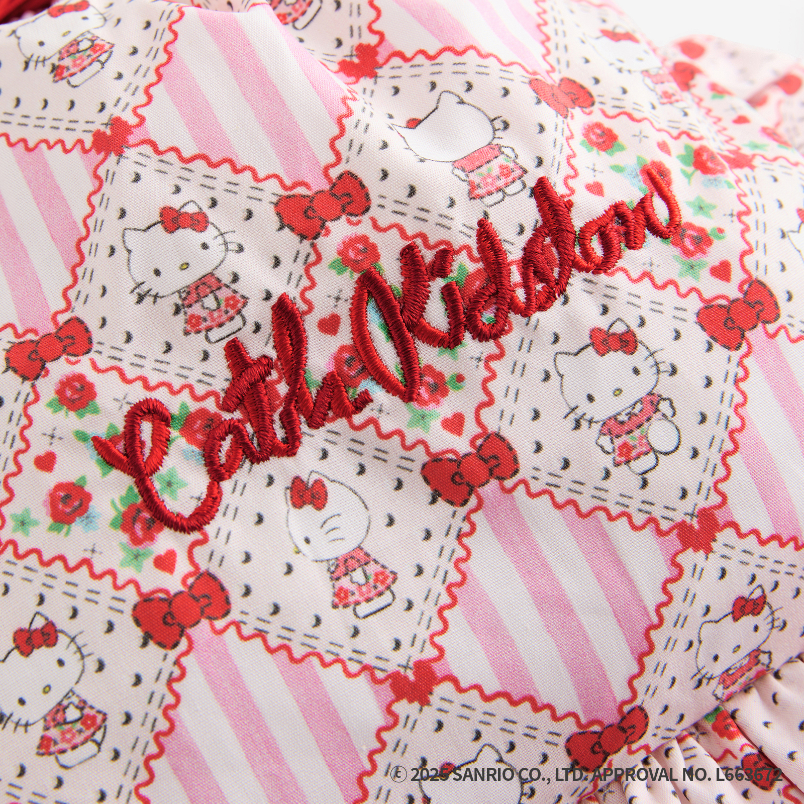 Cath Kidston × Hello Kitty　ドローストリングポーチ Patchwork
