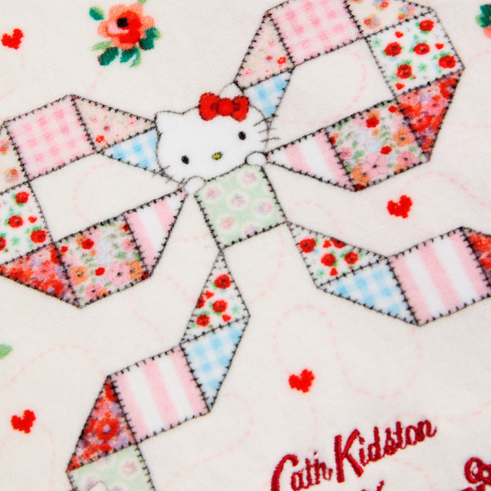 Cath Kidston × Hello Kitty　タオルハンカチ Patchwork