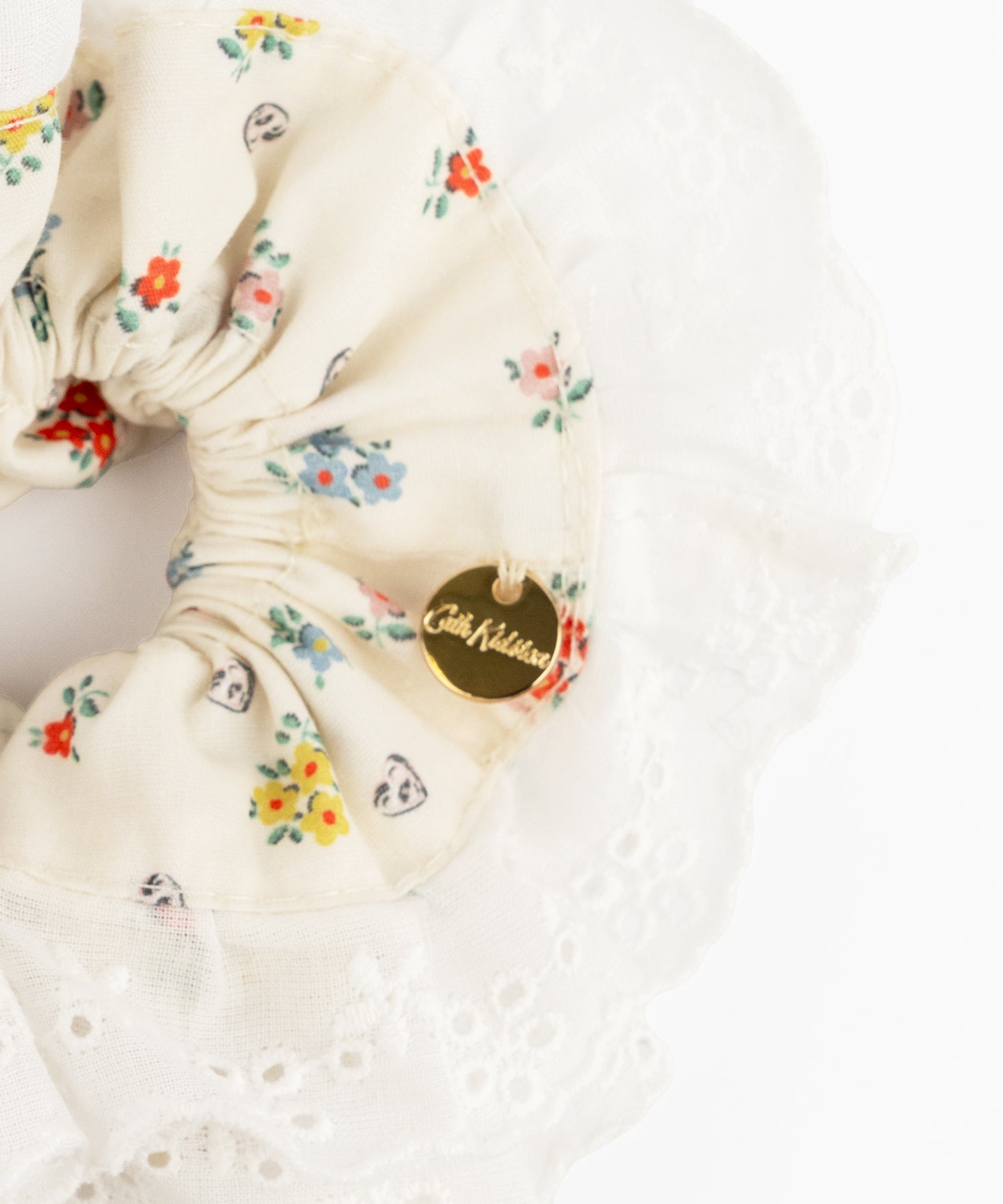 コットンレース　シュシュ