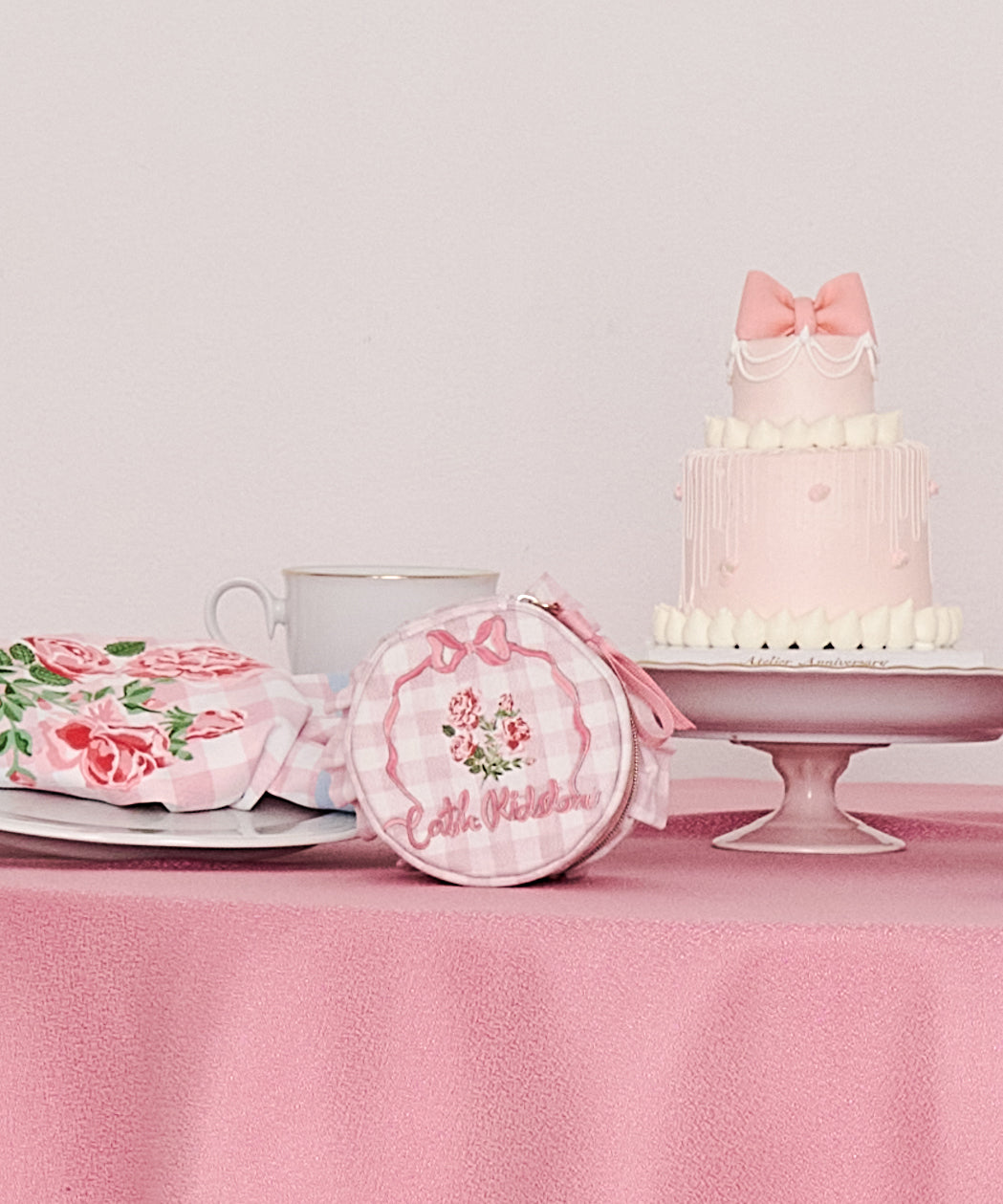フリルアクセサリーポーチ | Cath Kidston 日本公式オンラインストア