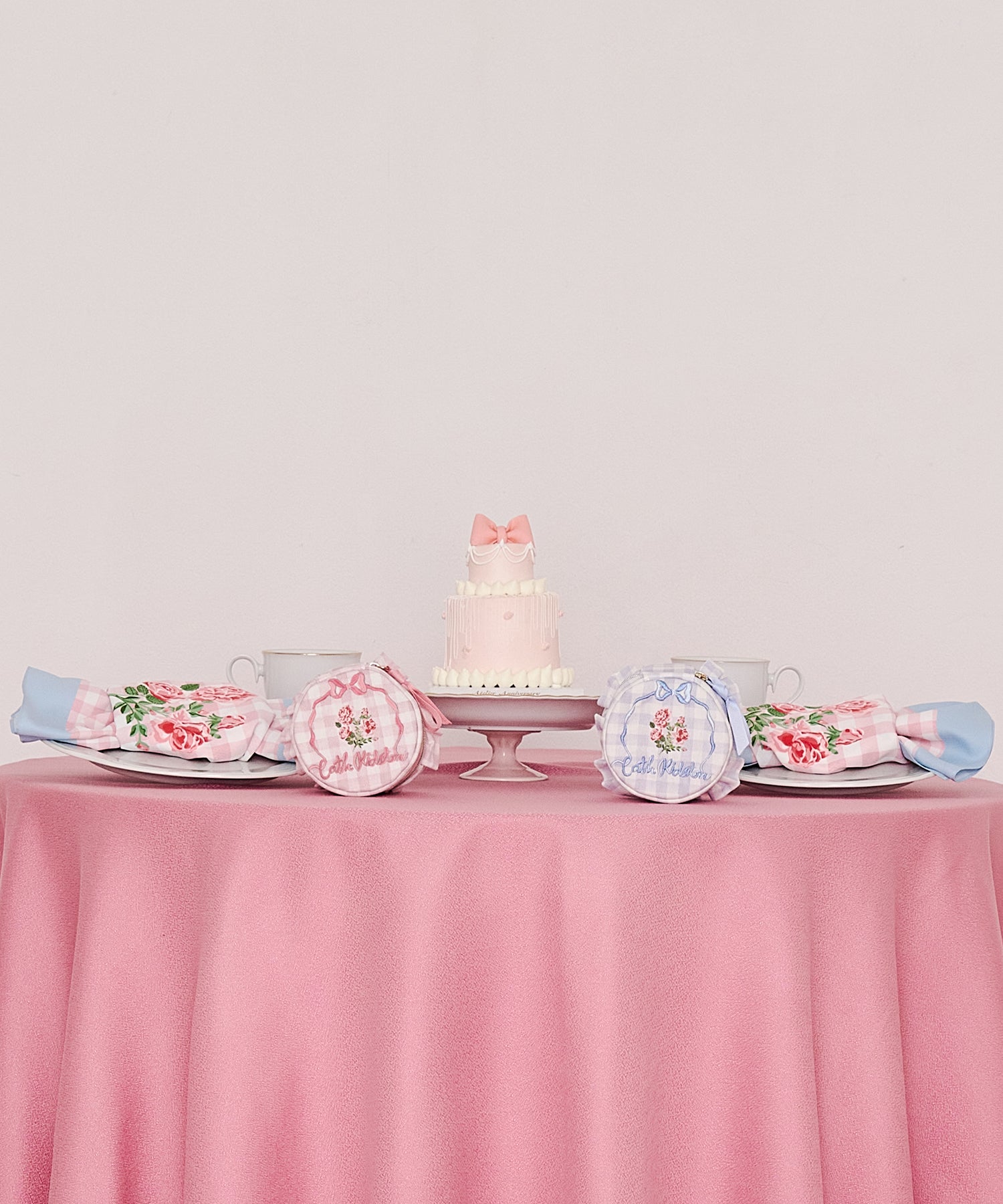 フリルアクセサリーポーチ | Cath Kidston 日本公式オンラインストア
