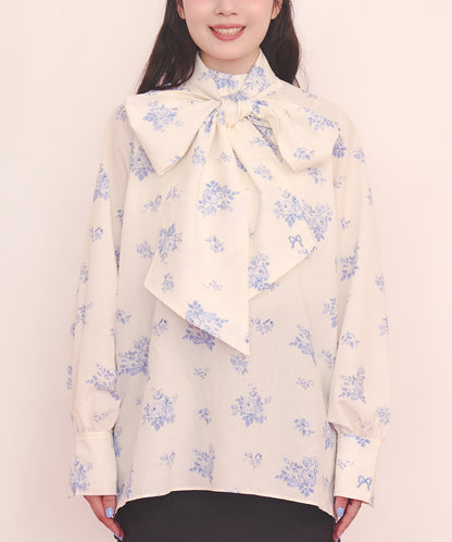 ボウタイブラウス