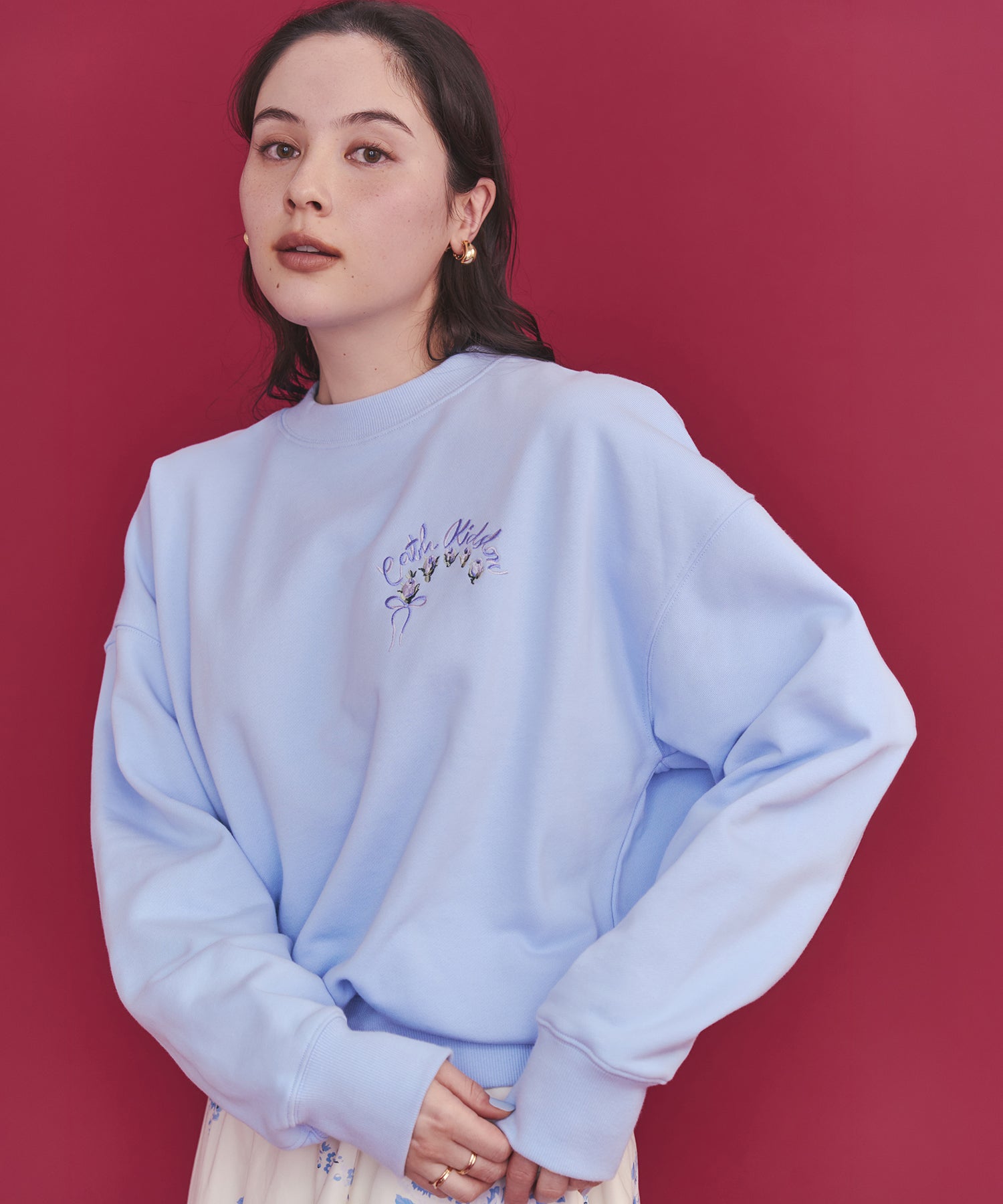 刺繍スウェットトップス Ribbon Floral