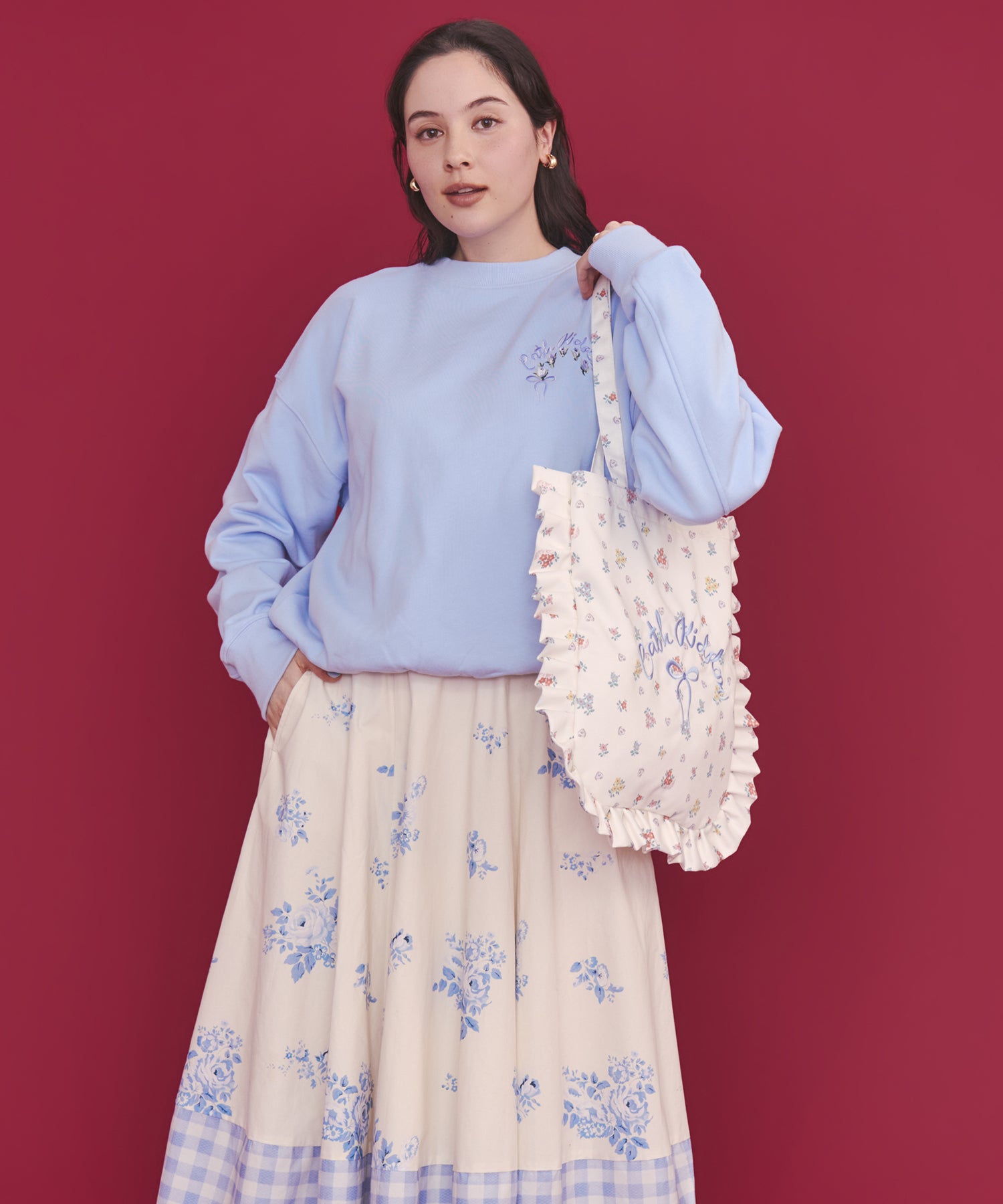 刺繍スウェットトップス Ribbon Floral | Cath Kidston 日本公式