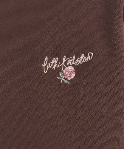 総柄刺繍スウェットトップス Rose Embroidery