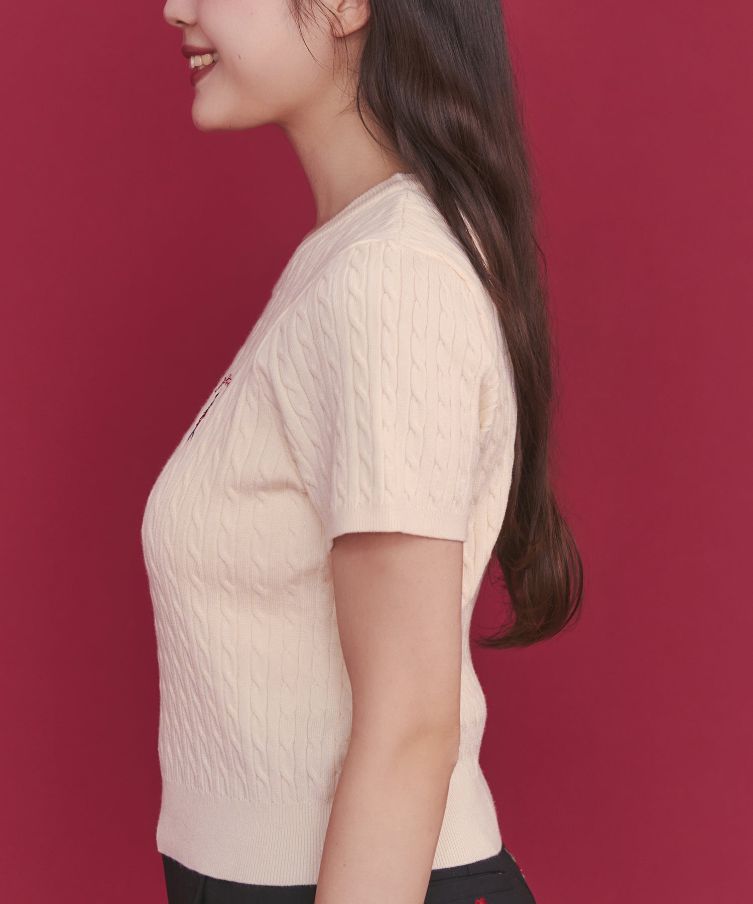 ショートスリーブライトニットトップス Queenie's London