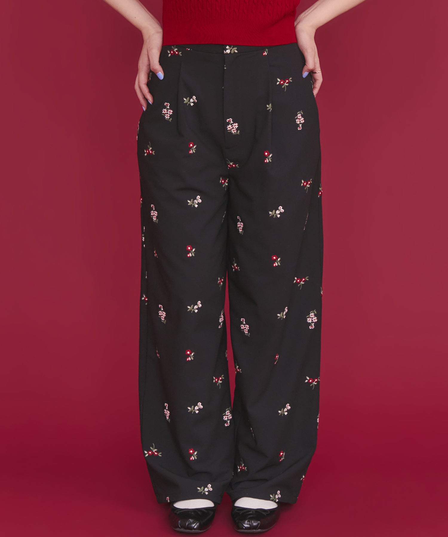 総柄刺繍ストレートパンツ Ditsy Floral Embroidery | Cath Kidston