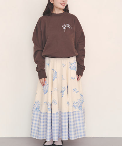 ボリュームフレアスカート