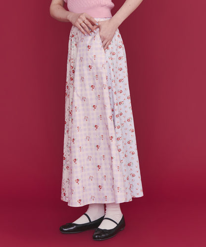 ボリュームフレアスカート