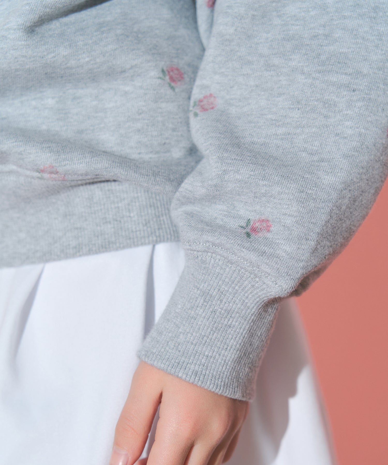 キッズ　総柄プリントスウェット Rose Embroidery