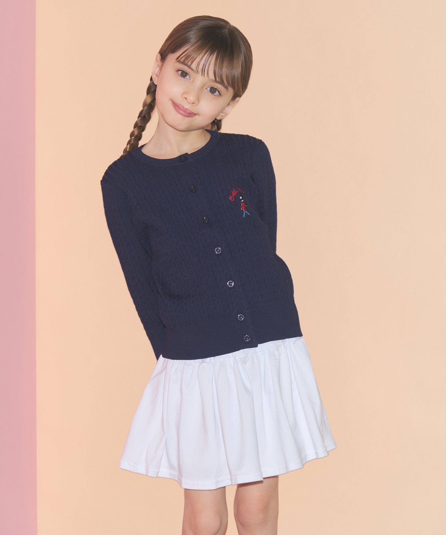 キッズ　ライトニットカーディガン Queenie's London