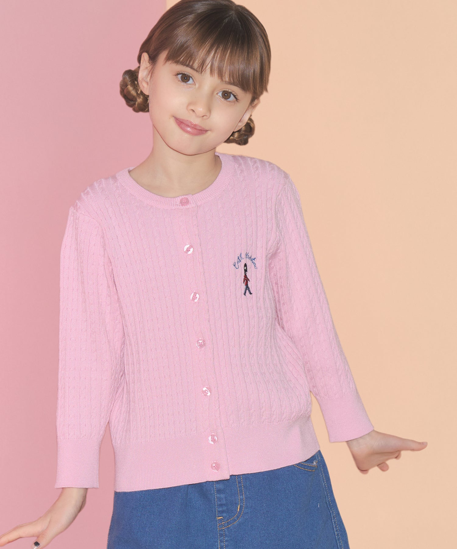 キッズ　ライトニットカーディガン Queenie's London