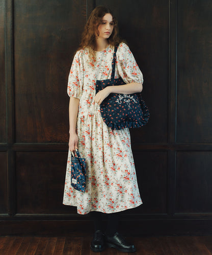 パフスリーブ ティアードワンピース