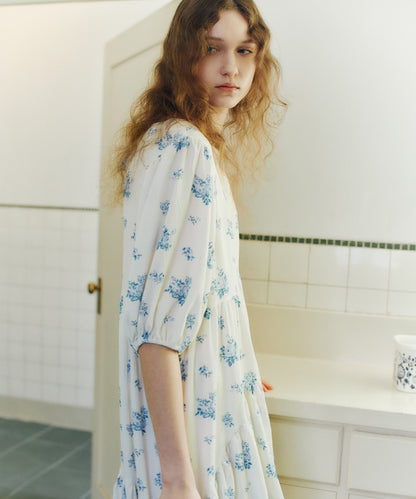 パフスリーブ ティアードワンピース