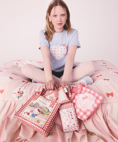 Cath Kidston × Hello Kitty スモールブックバッグ Scene