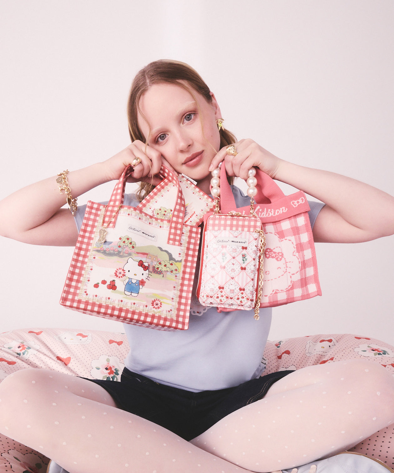 Cath Kidston × Hello Kitty スモールブックバッグ Scene