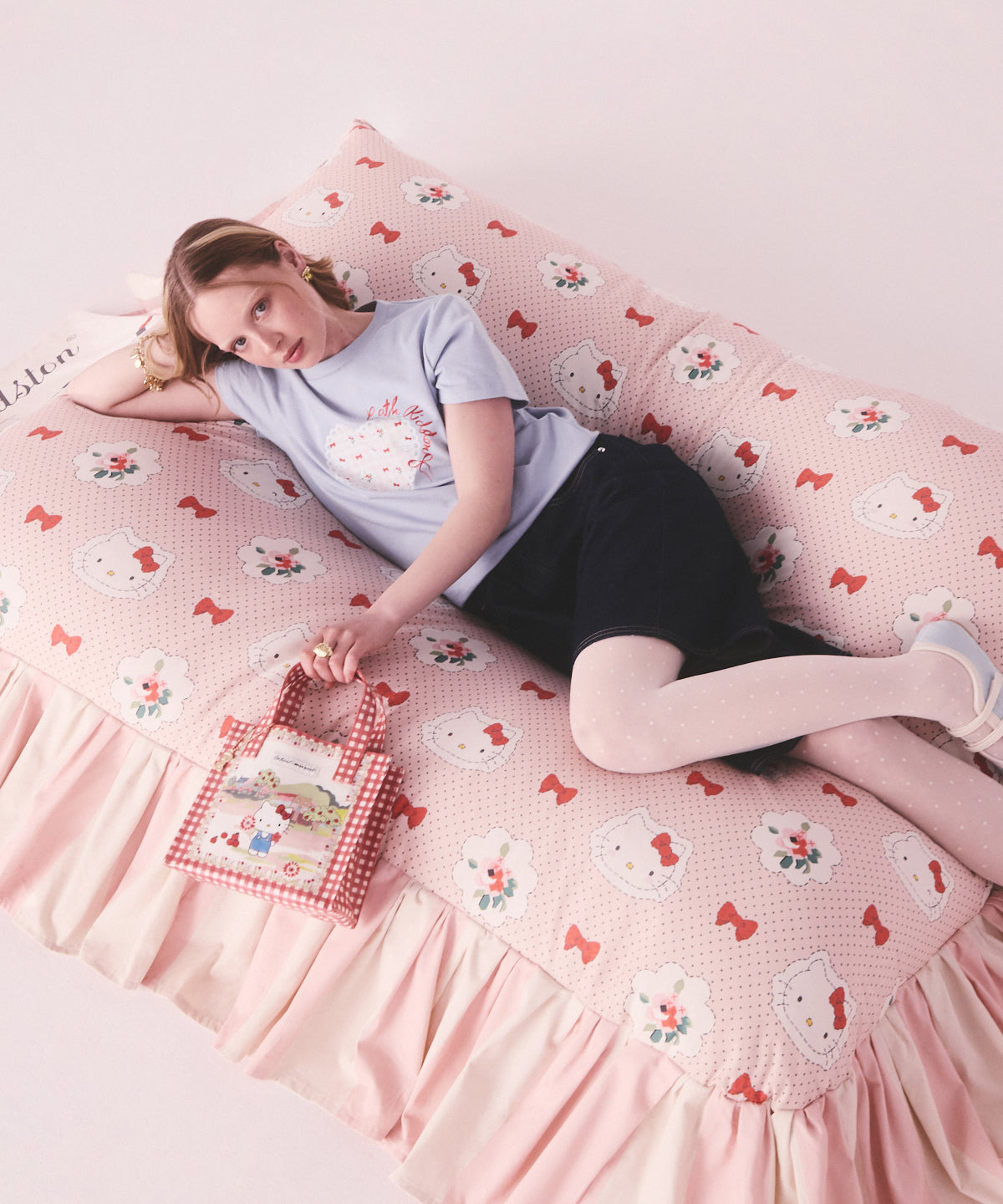 Cath Kidston × Hello Kitty スモールブックバッグ Scene