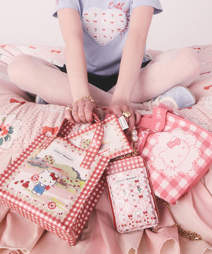 Cath Kidston × Hello Kitty ジップドパース Scene