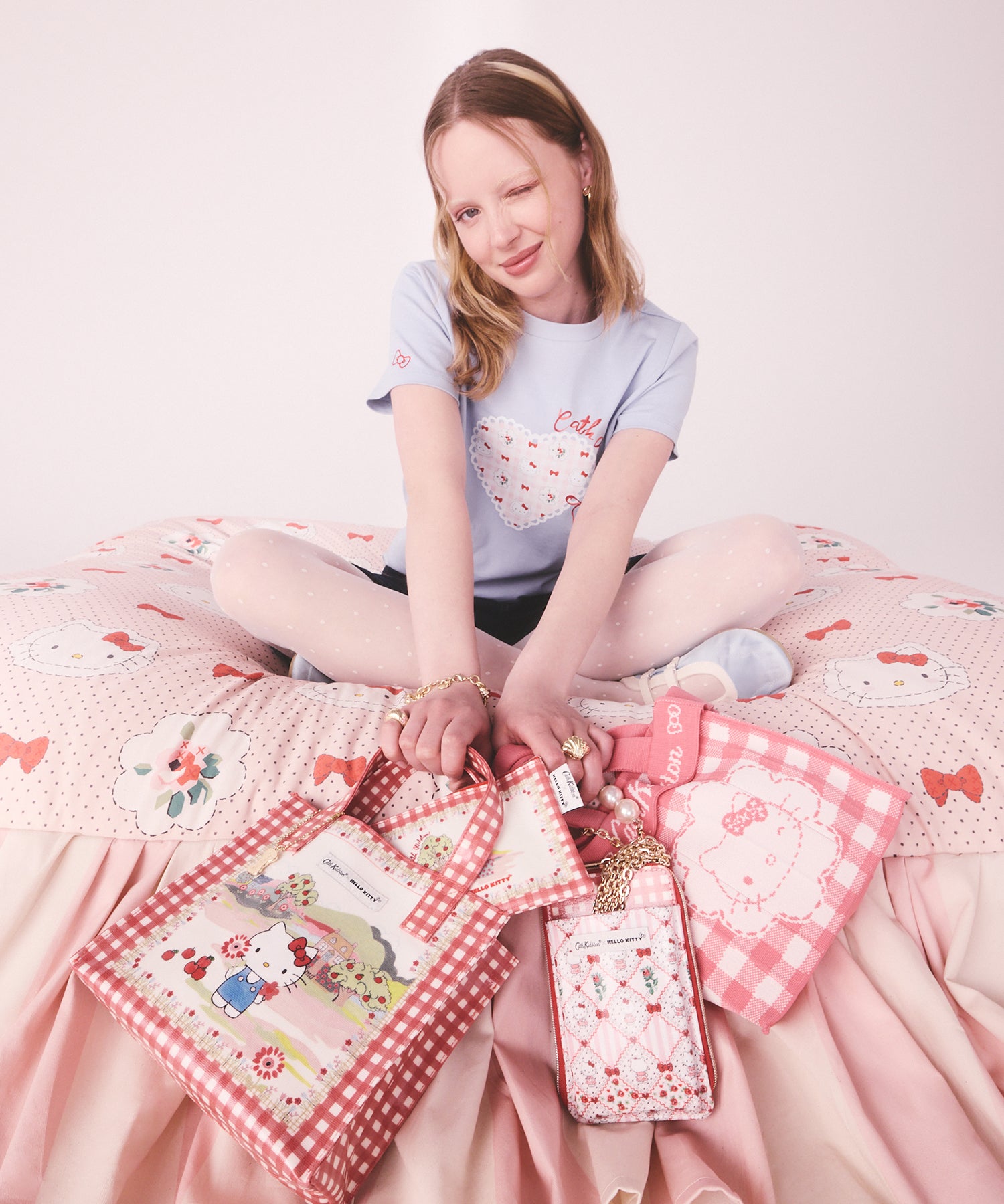 Cath Kidston × Hello Kitty マルチショルダーパース Patchwork