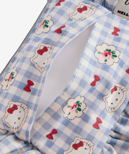 Cath Kidston × Hello Kitty フリルティッシュポーチ＆マスコットチャームセット