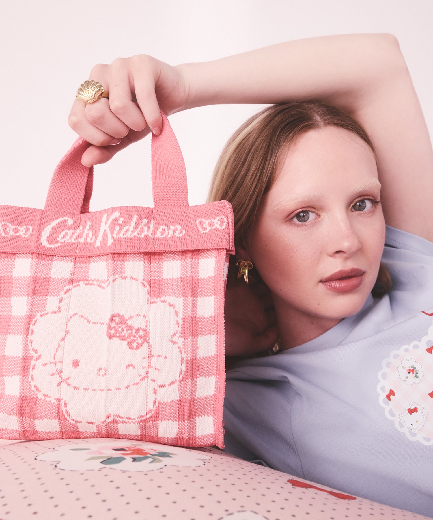 Cath Kidston × Hello Kitty ニットハンドバッグ