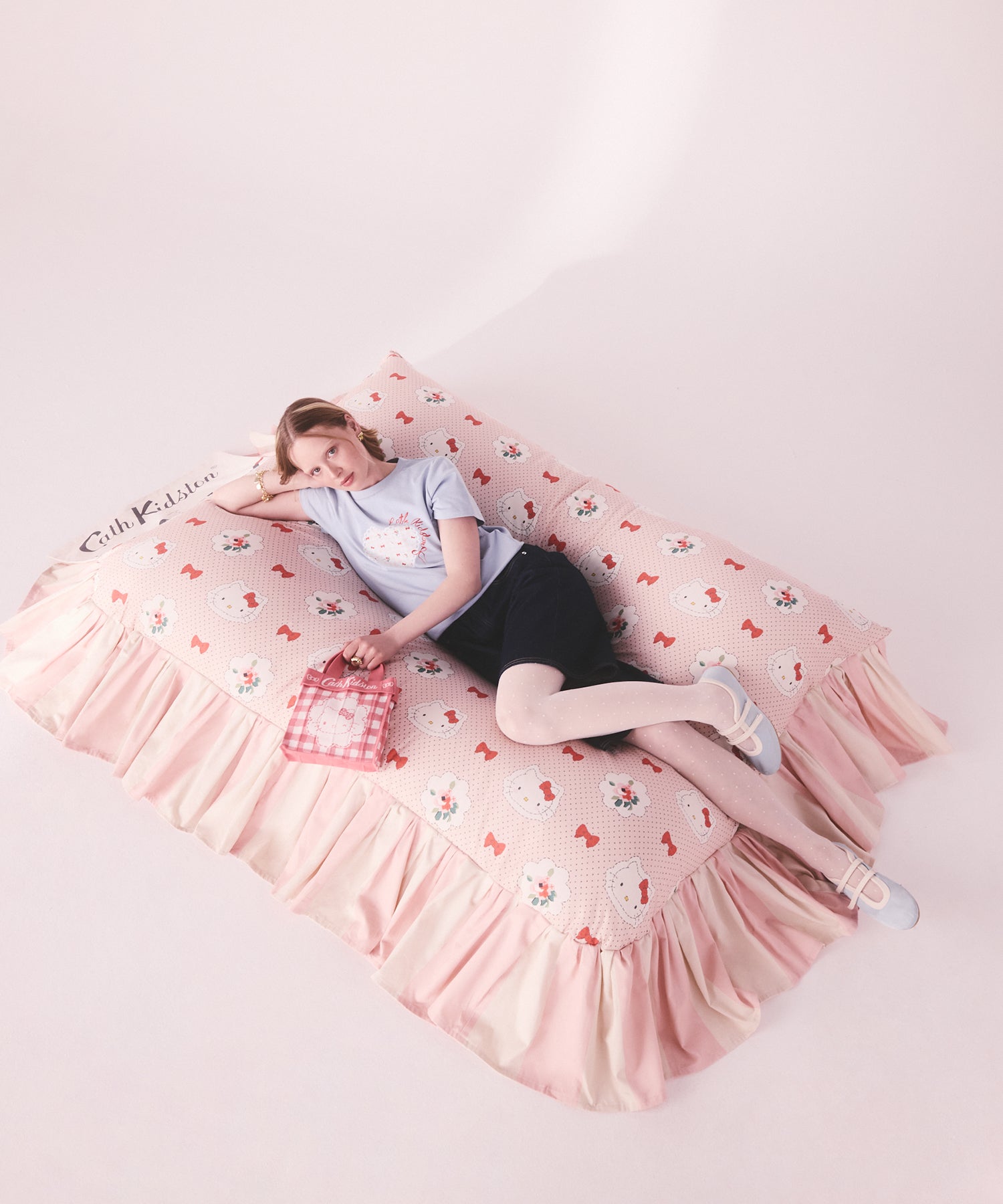 Cath Kidston × Hello Kitty ニットハンドバッグ
