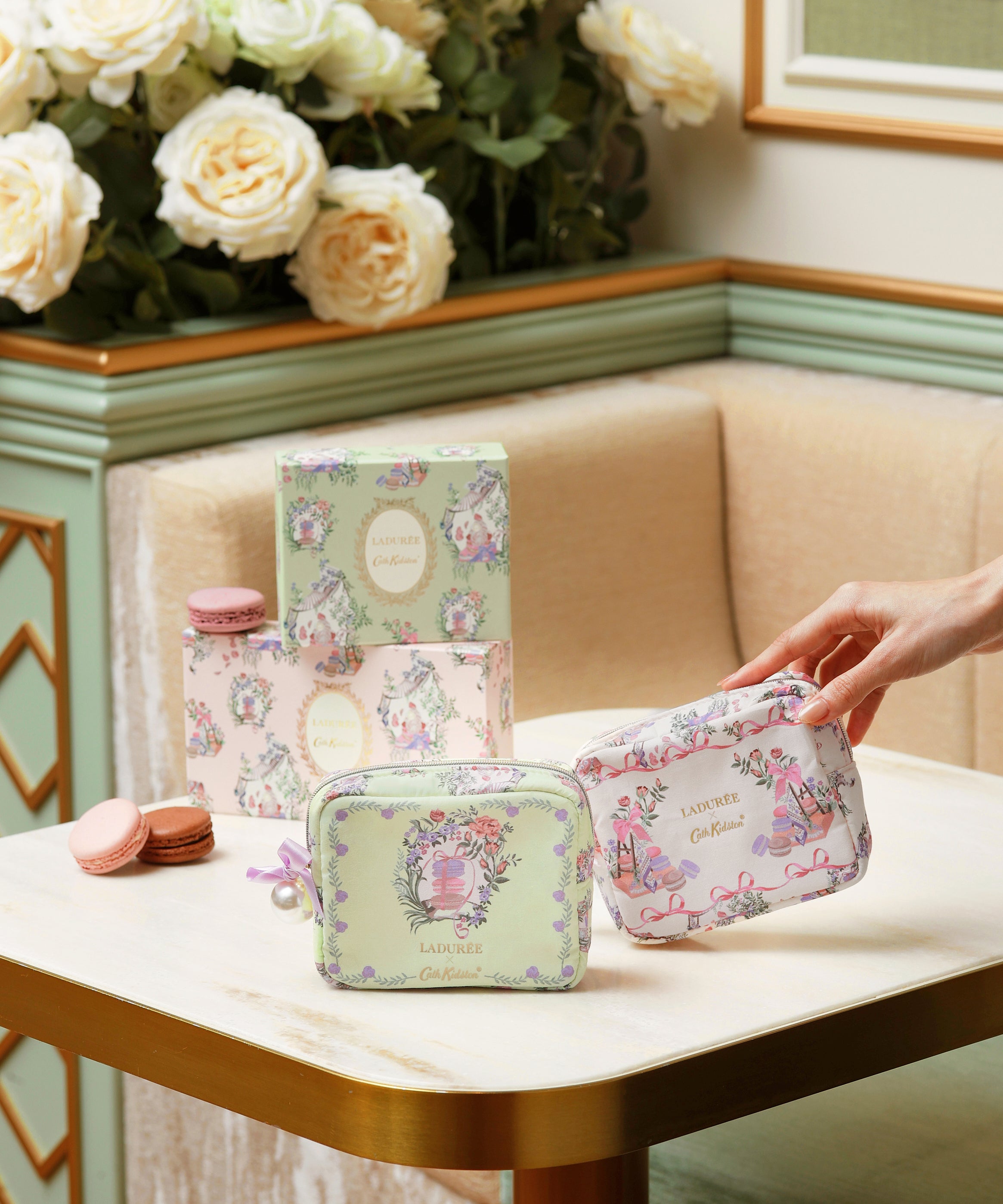 LADURÉE × Cath Kidston ボックスポーチ | Cath Kidston 日本公式