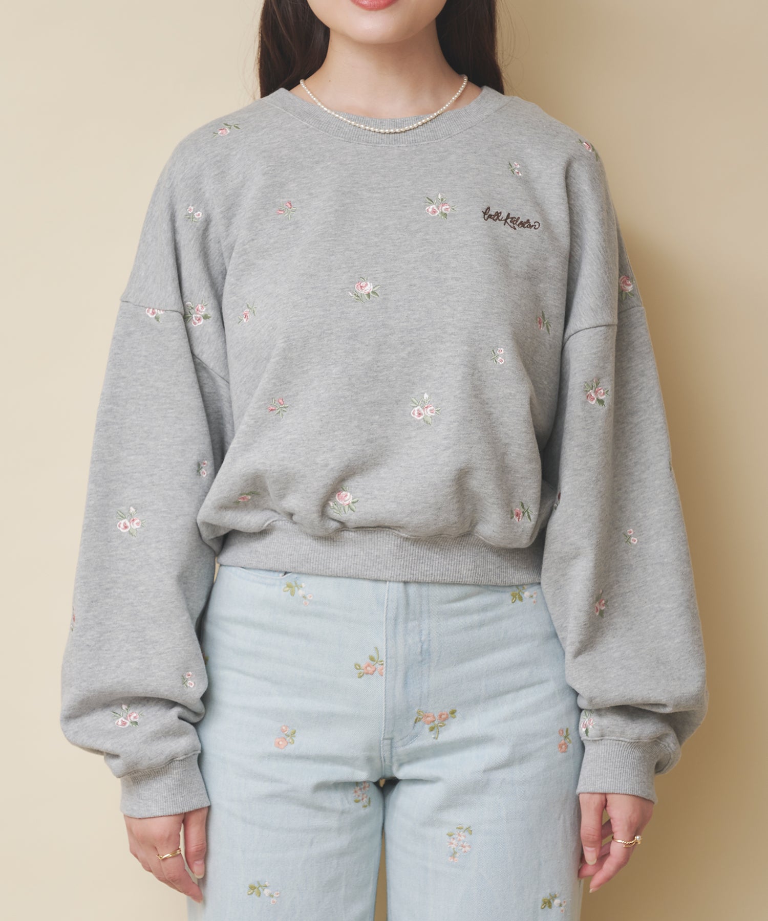エンブロイダリースウェットトップス Floral Garden Embroidery
