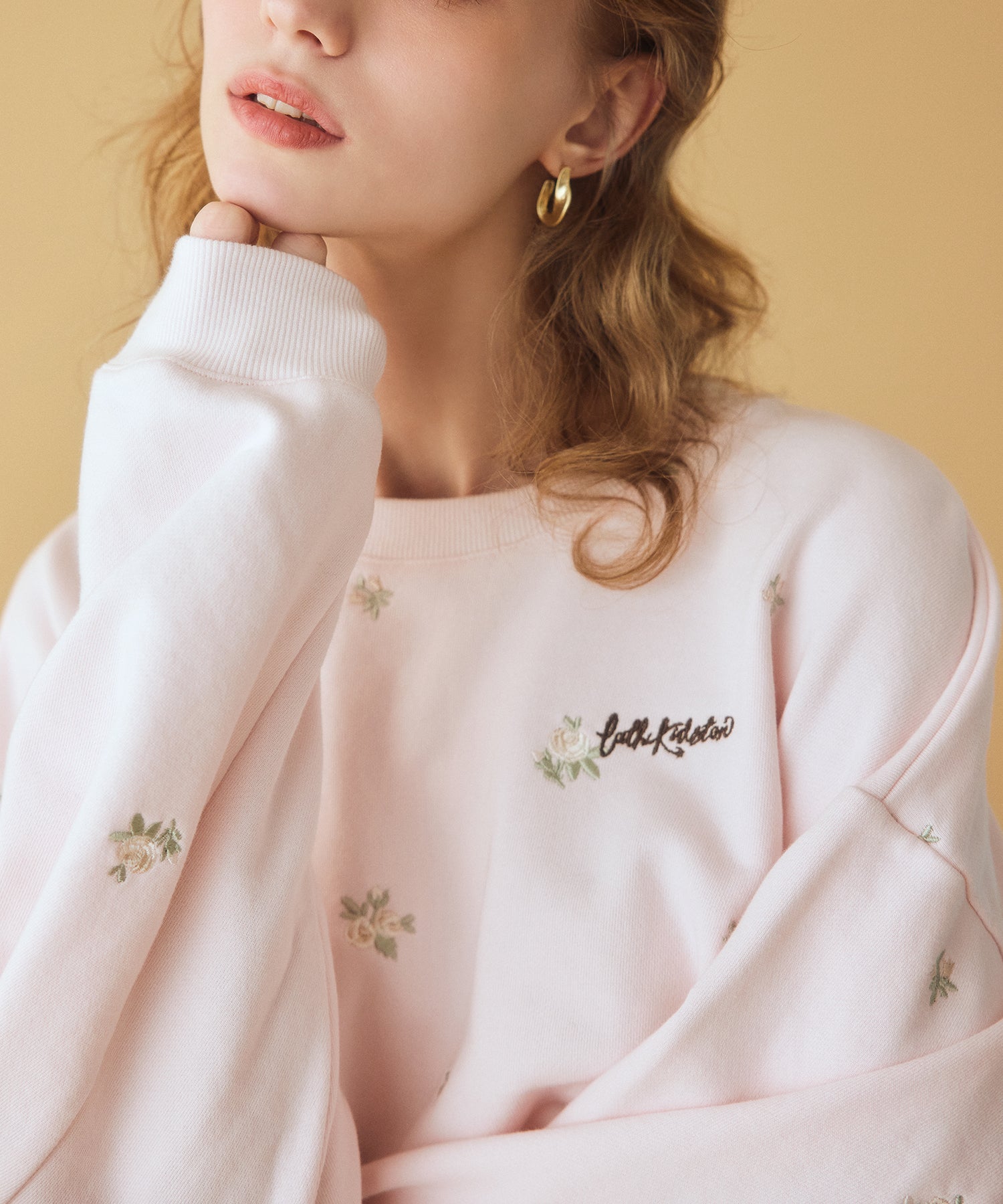 エンブロイダリースウェットトップス Floral Garden Embroidery