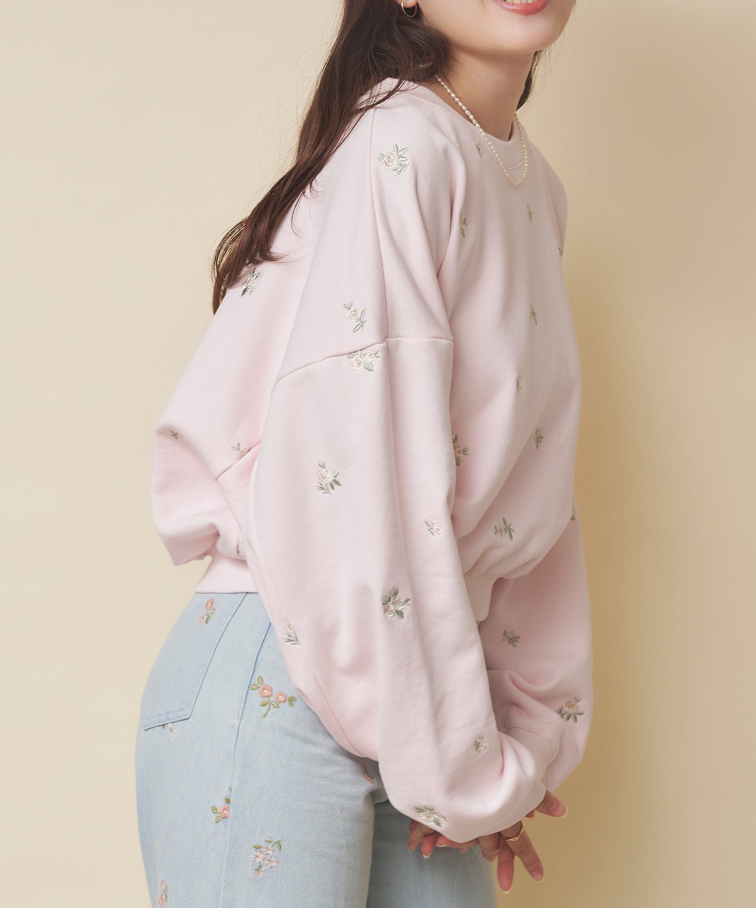 エンブロイダリースウェットトップス Floral Garden Embroidery