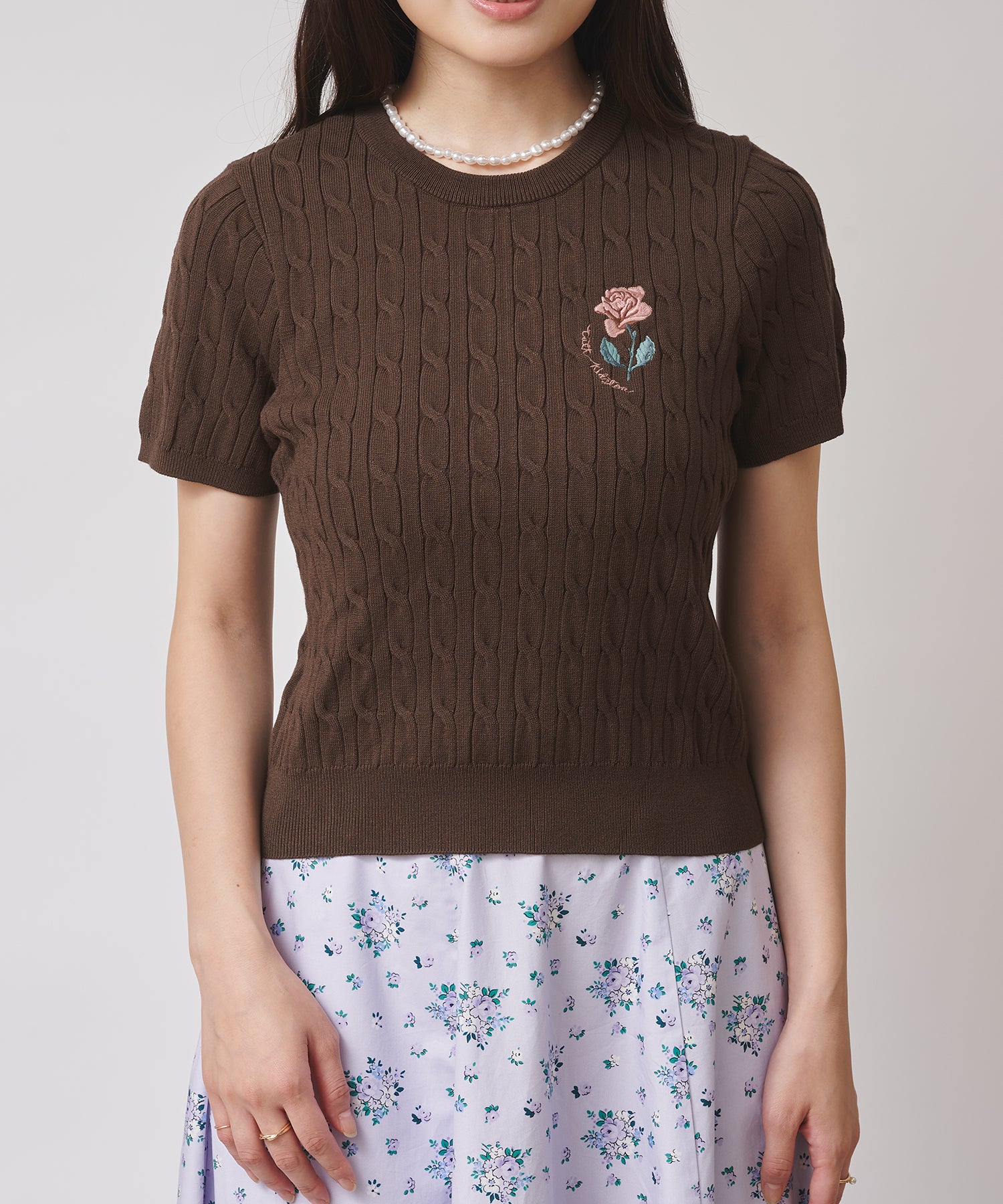 ローズエンブロイダリー ショートスリーブニット School of Joy