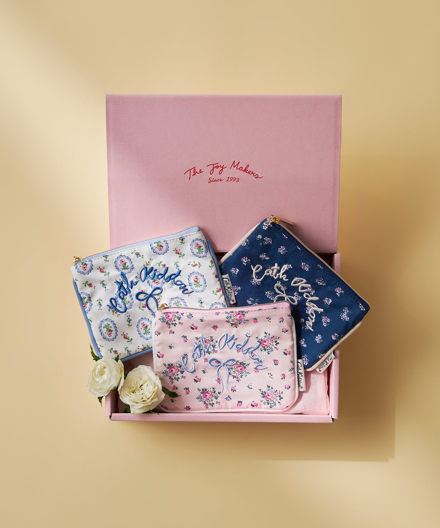 パイピングティッシュポーチ | Cath Kidston 日本公式オンラインストア