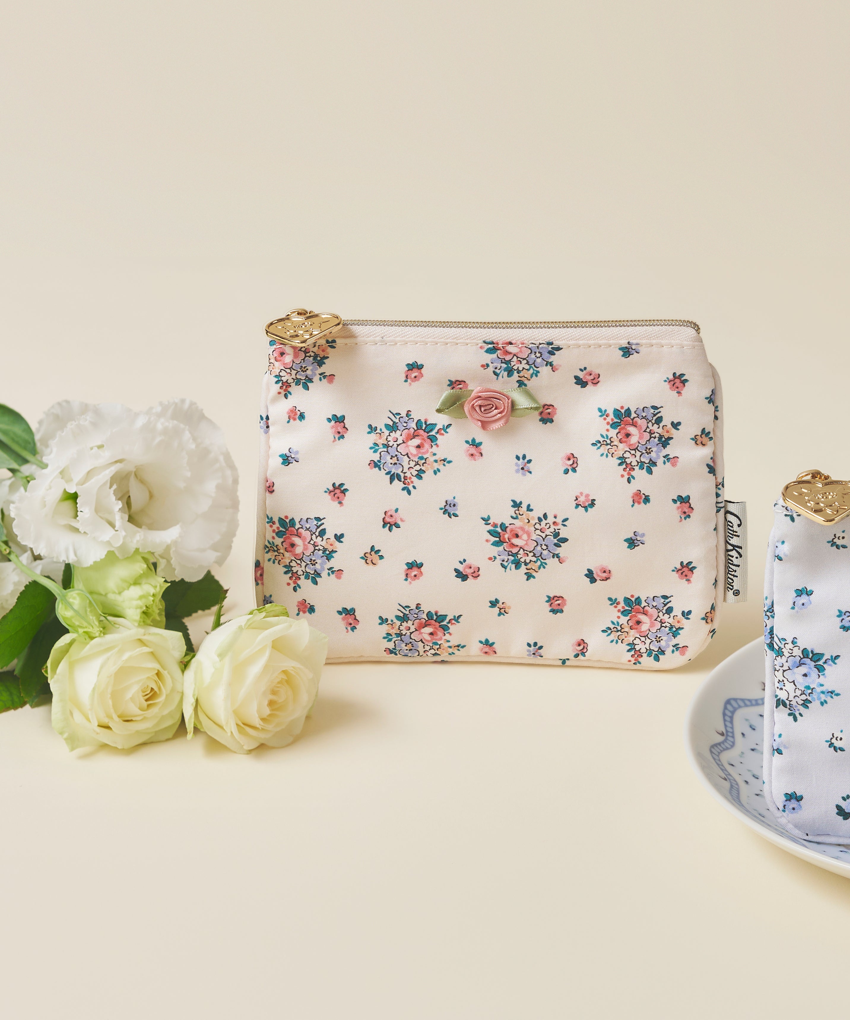 ローズティッシュポーチ Garden Bouquet