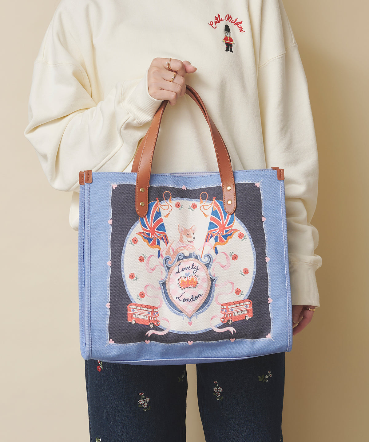 レザーハンドルスクエアトートバッグ