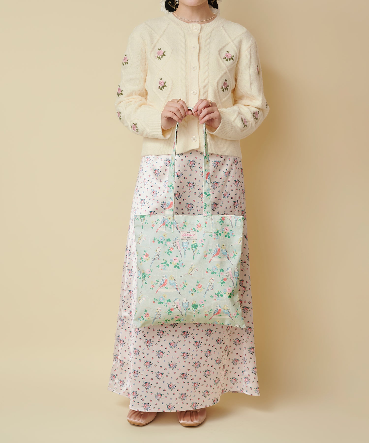 アーカイブトートバッグ | Cath Kidston 日本公式オンラインストア