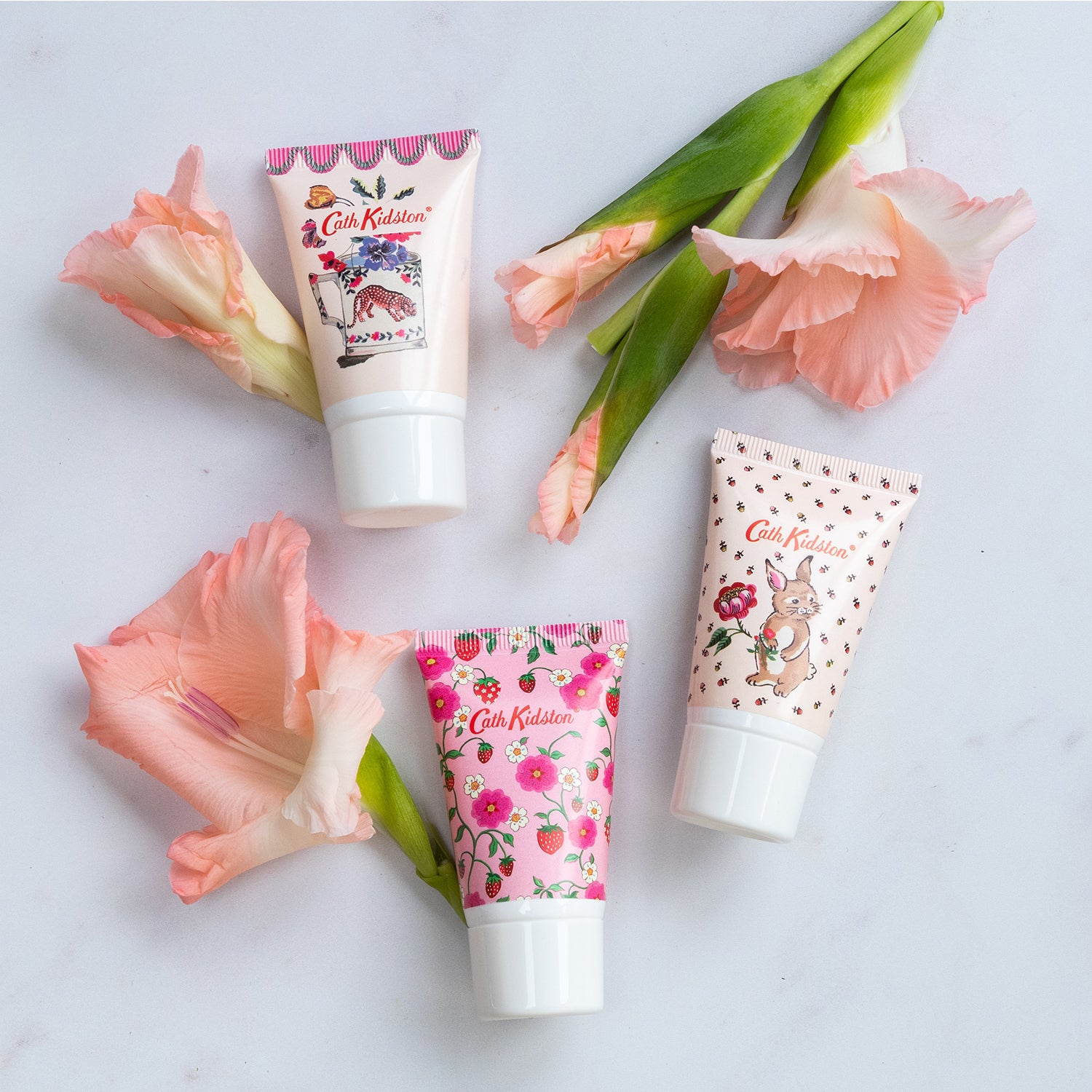 ハンドクリームトリオ ティーカップバニー | Cath Kidston 日本公式