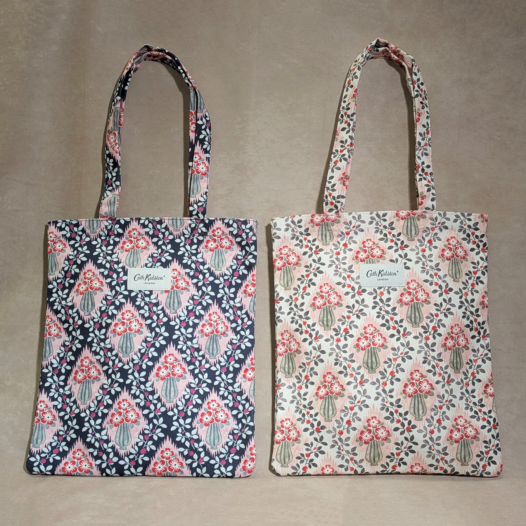 トートバッグ Rose Miniature | Cath Kidston 日本公式オンライン