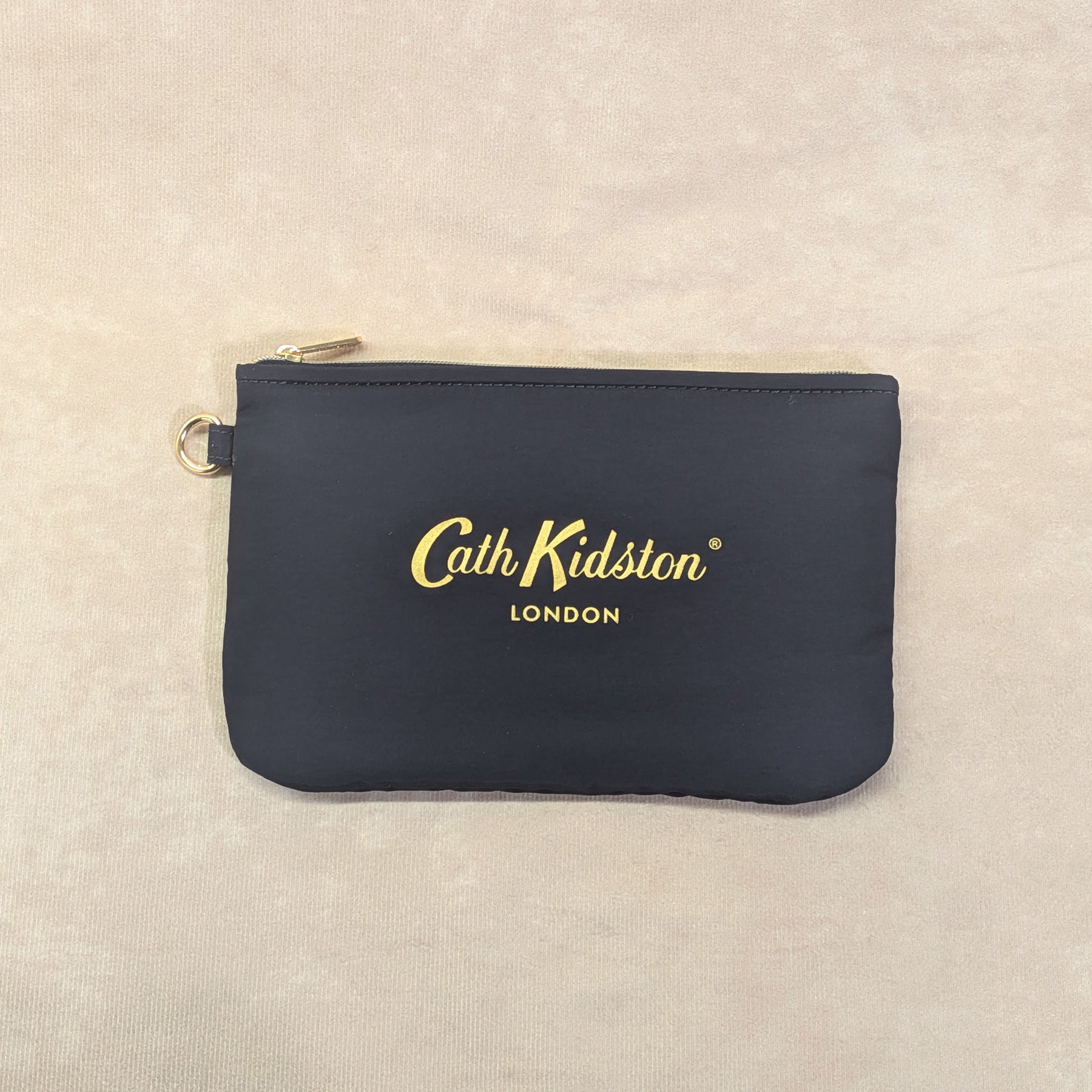 ストラップ付・ポーチセット