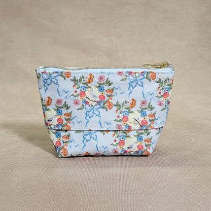 ティッシュケース付きポーチ